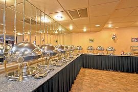 Hotel Dining FREE FULL HOT Breakfast EVERY MORNING!