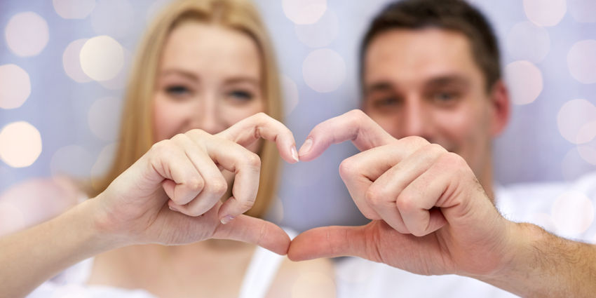 as-97733108-romantic-getaway-850×425 Valentine Getaway at The Genetti Hotel & Suites